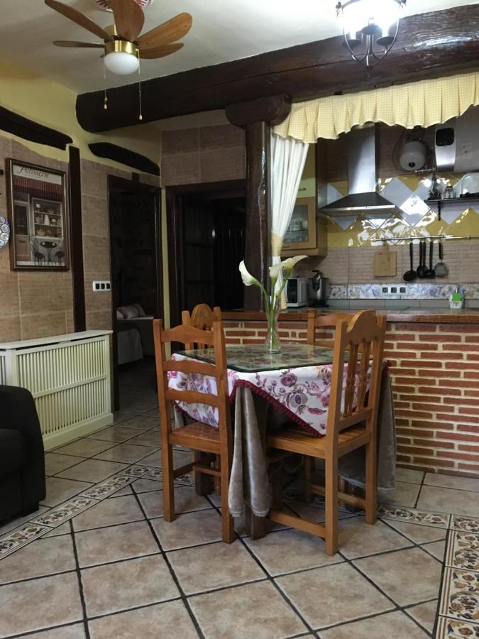 Casa Rural La Antigua Tahona Candelario Dış mekan fotoğraf